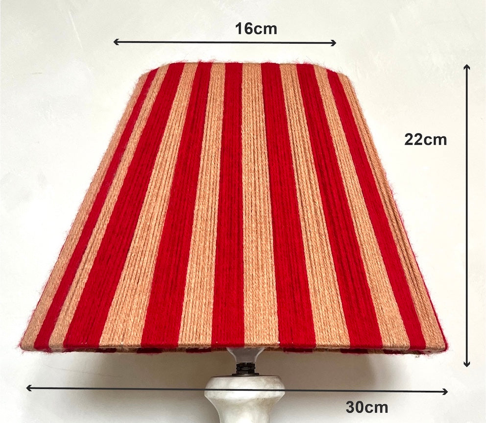 A striped string lampshade with red and peach vertical stripes, shown with dimension arrows and labels indicating a width of 16cm, height of 22cm, and base diameter of 30cm.